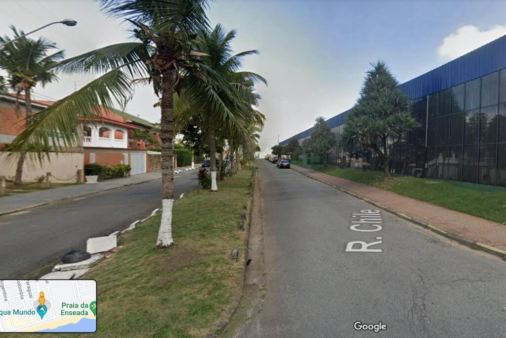 Apto Completo A 1 Quadra Da Praia Da Enseada. Guarujá Exterior foto